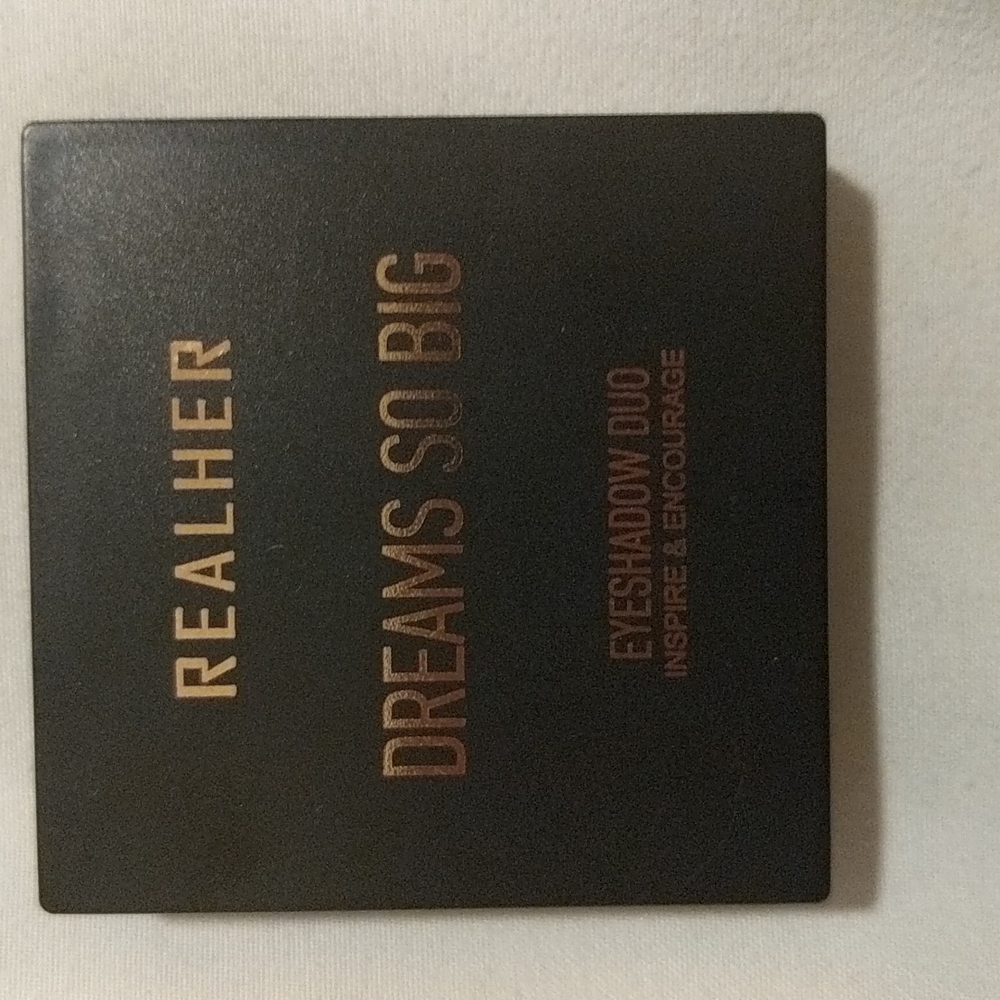 "REAL HER" Eyeshadow